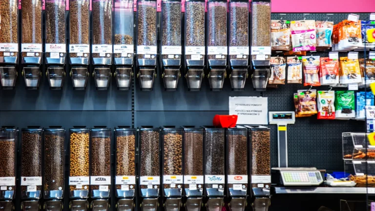 sucha karma na wagę